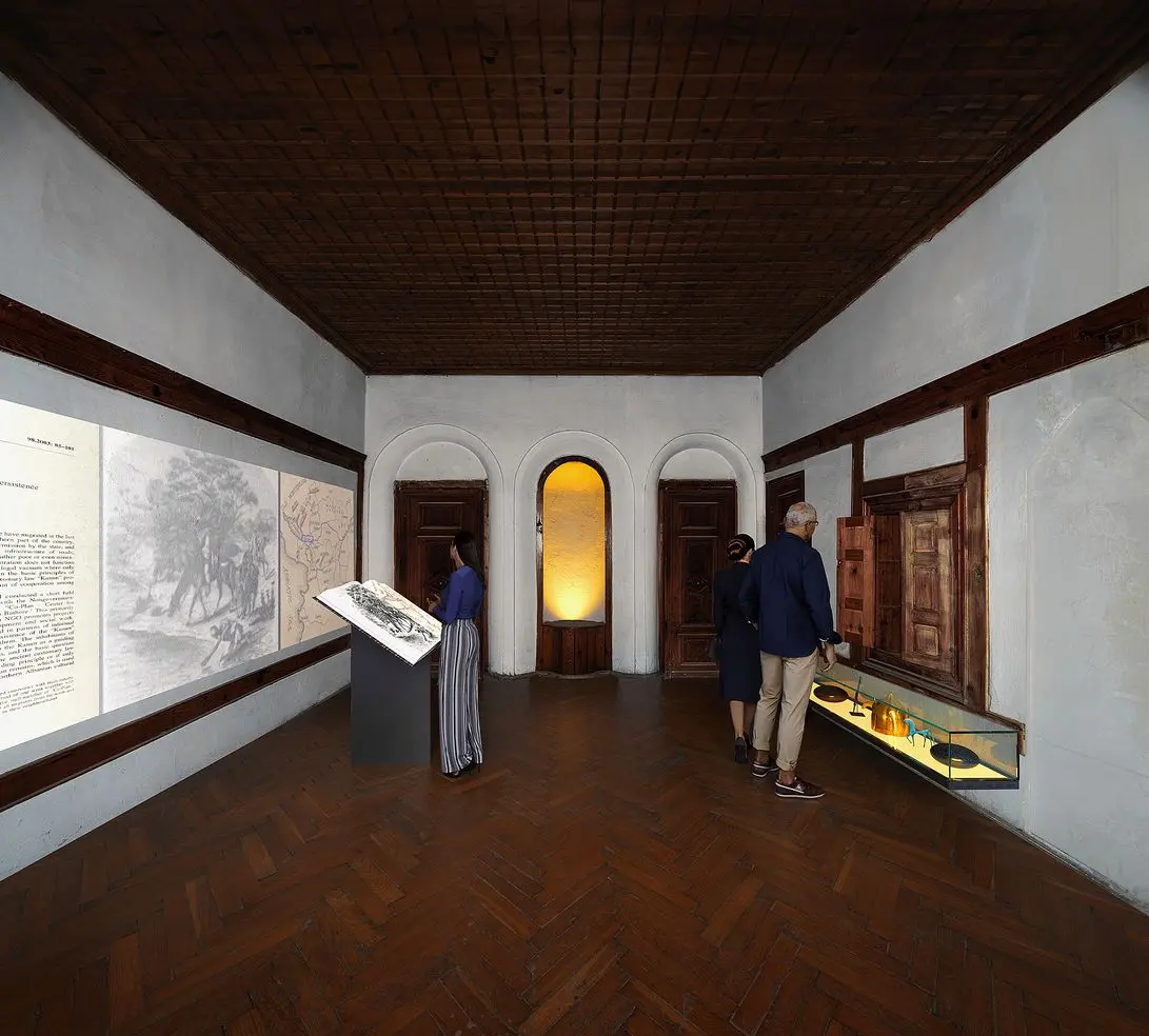 Gallery Image 12